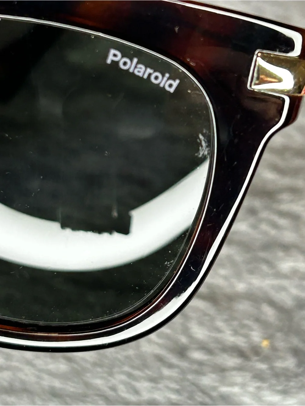 POLAROID PLD6180S Sunglasses Size 58mm with Yellow Case